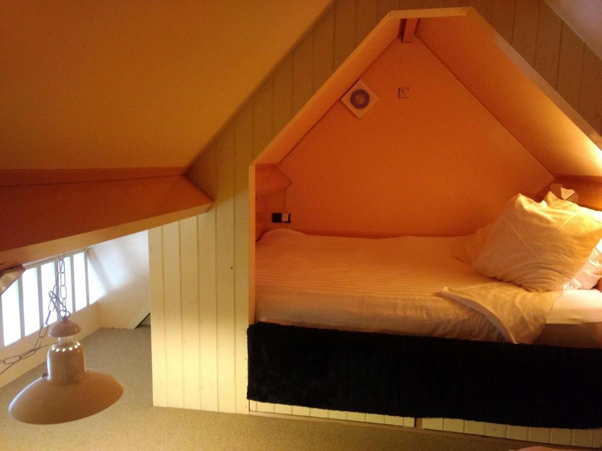 B&B-Hotel De Joremeinshoeve Kaatsheuvel Εξωτερικό φωτογραφία